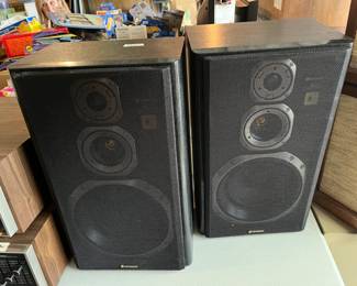 #237	Hitachi Speakers - R7K  - 10x8x17	 $40.00 
