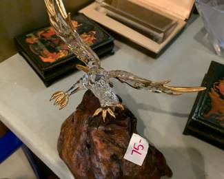 #374	Glass Baron Burl Wood Base w/Crystal Eagle lined with 24K Gold	 $75.00 
