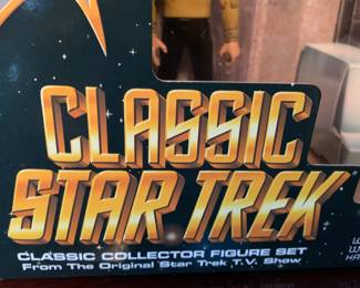 #96	Classic Star Trek  - Classic Collector Figure Set	 $34.00 
