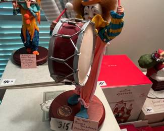 #315	Hallmark Thomas Blackshears Innocent Wonder "Zip Doodle"	 $60.00 
