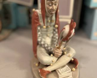 #150	Lladro Court Jester Dave Grossman Design Norman Rockwell Figurine 1405 Vtg. - 5"W x 9.5"H No Box	 $225.00 
