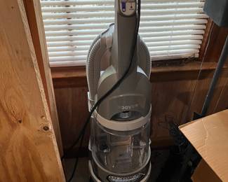#202	Hoover Steam Vac Power Max Dual V	 $30.00 
