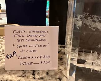 #219	CrystaL Impressions Fine Laser Art "Santa in Flight" 4" Cube	 $150.00 
