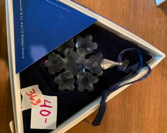 #363	1994 Swarovski Snowflake Ornament	 $40.00 

