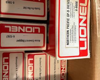 #200	Lionel Service Station Ltd Ed. Set of 6 	 $75.00 
