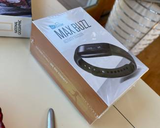 Max Buzz Activity Tracker