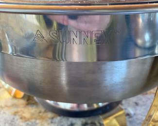 Sunnex 4 QT Stainless/Brass Chafer