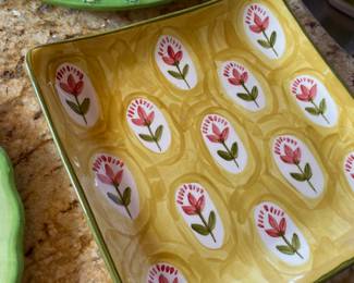 2001 Fiasco Inc Yellow/Floral Square Platter - Made in Peru