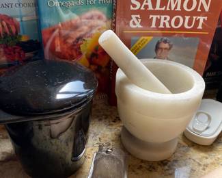 White Quartz Mortar & Pestle