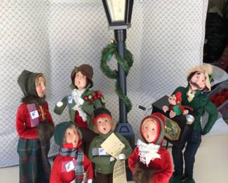 Welcome to our sale with the Carolers !