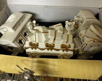 A lovely MIKASA Christmas Train! 