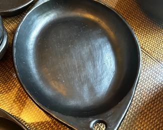 A Beautiful 22 Piece Set of Columbian La Chamba Native Mayan Style Ceramic Pottery Cookware/Dishes!
Made by La Chamba in Columbia. This fantastic set was made in the Same Style as Traditional Mayan Cookware by Native Columbians, This is a Beautiful Example of Pre Columbian Style Cookware!