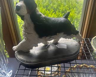 Fantastic Vintage Spaniel Figurine on Base! SIGNED! 