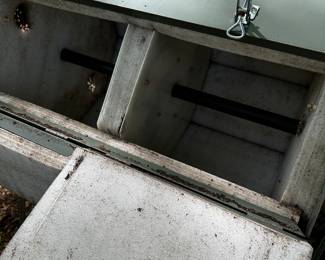 A fantastic JORA Composter!  Outdoor Dual Chamber! EXCELLENT CONDITION! 