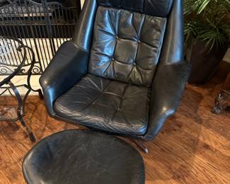 Mid Century 1960's Brahmin Furniture