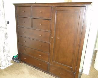 What a delightful blurry picture