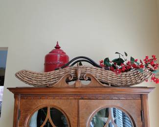 Wave, zen reed basket