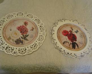 Vintage wall art, with metal frames, please put them on the wall, or on the table, cause you can