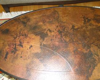 Another view of the top of the oval table with the dramatic top