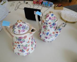 Japanese tea pots