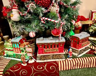 Fun ceramic train set for the Christmas tree!