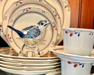 Noritake Copper Bud china