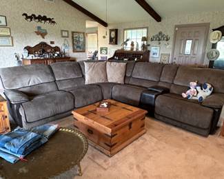 Nearly New Large Sectional with electric ends