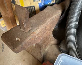 Large Anvil