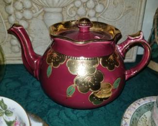 Vintage Arthur Wood Teapot 