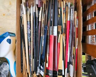 Quality paint brushes