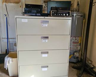 Lateral files (garage)