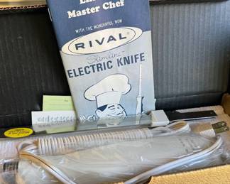 Rival electric knife (NIB)