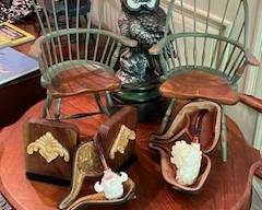 Tobacco pipes, Colonial decor