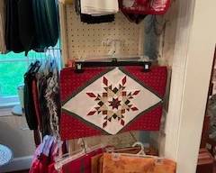 Place mats, tablecloths, runners