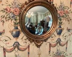 Convex Federal Mirror