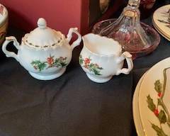 A Christmas Cup of Tea Cream & Sugar