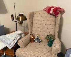 Upholstered side chair