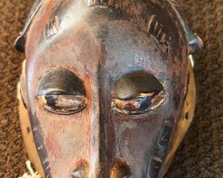 African mask Punu or related tribe Gabon 