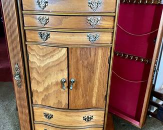 Large jewelry chest 