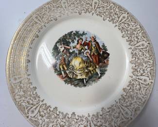 VINTAGE COLLECTIBLE PLATE