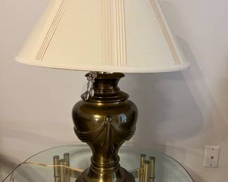 VERY HEAVY VINTAGE BRASS LAMP