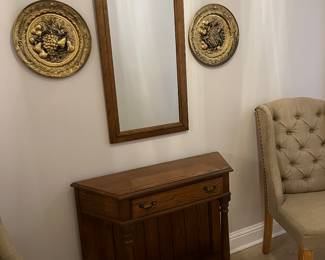 Entrance Table/Mirror/Wall Decor and Pair of matching chairs