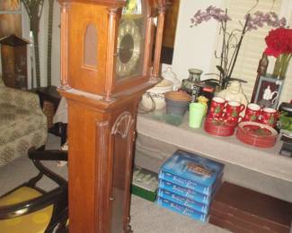 Grandfather clock 