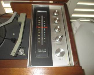 Panasonic stereo and record player