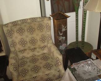 Upholstered arm chair