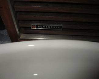 Panasonic stereo and record player 