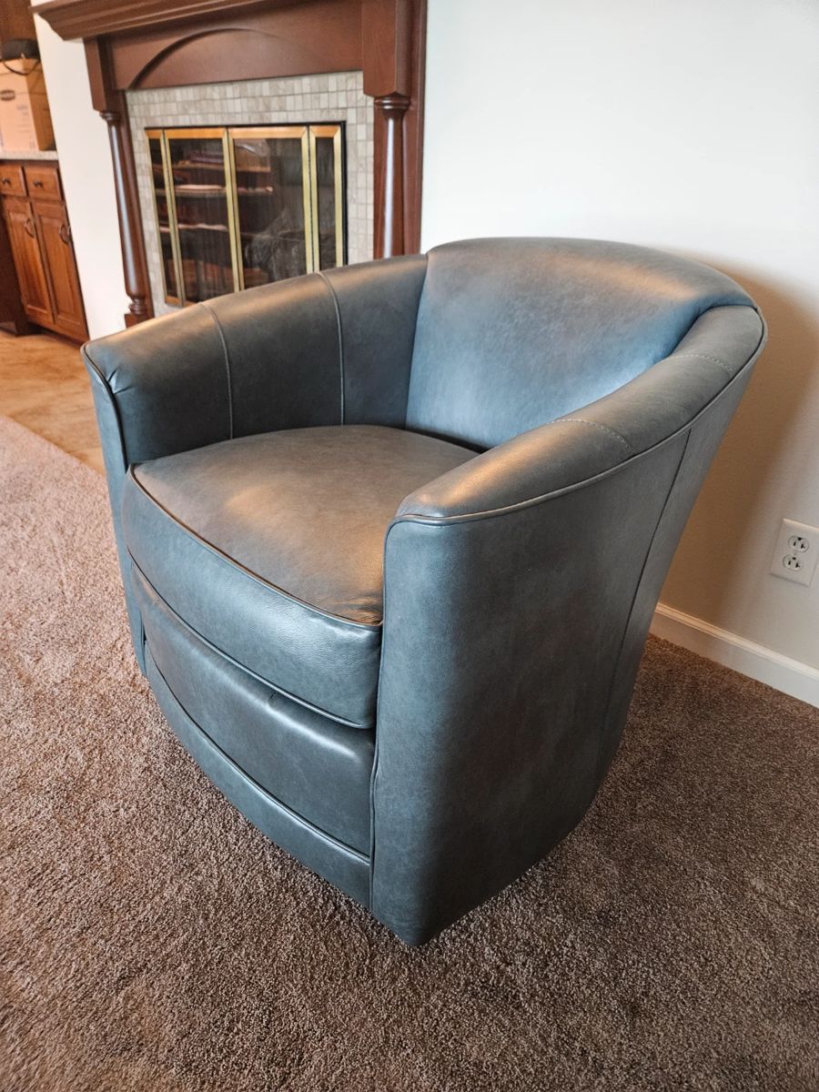 Saline Estate Sale, Pristine!! starts on 5/18/2024