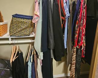 Womens clothing small medium