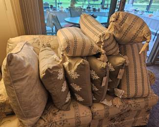 Decorative pillows