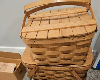Picnic baskets
